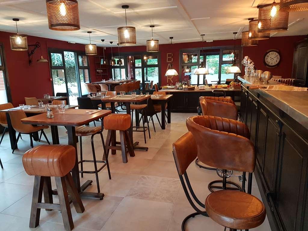 Kyriad Lille Est - Hem Restaurang bild