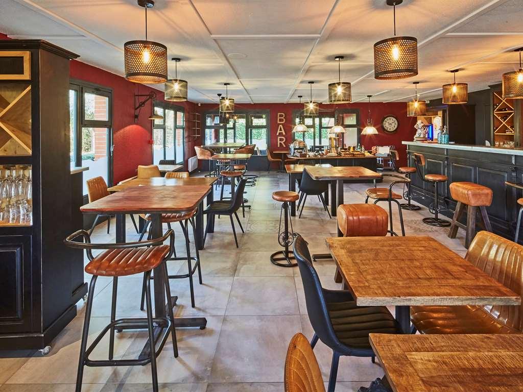 Kyriad Lille Est - Hem Restaurang bild