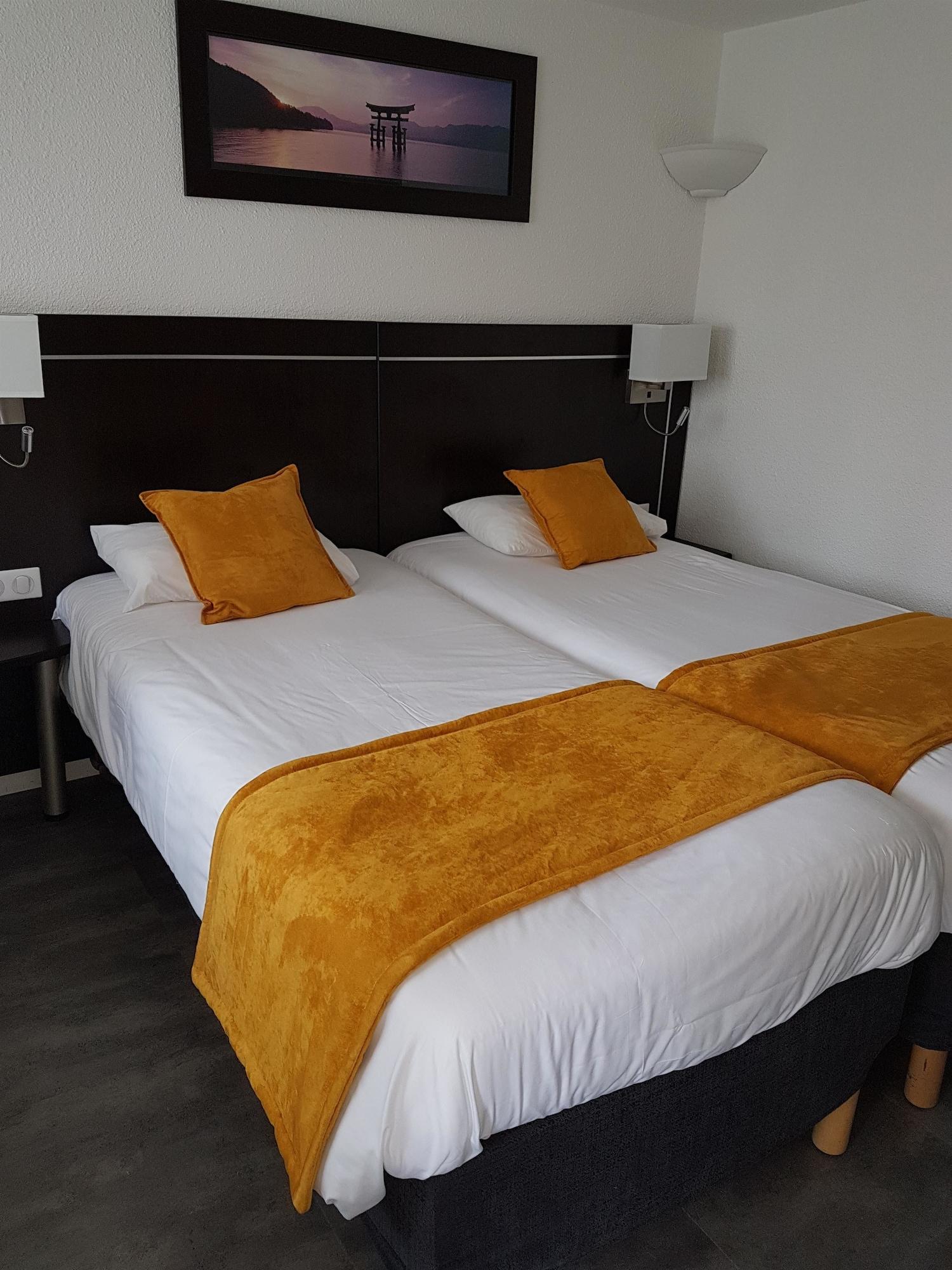 Kyriad Lille Est - Hem Exteriör bild